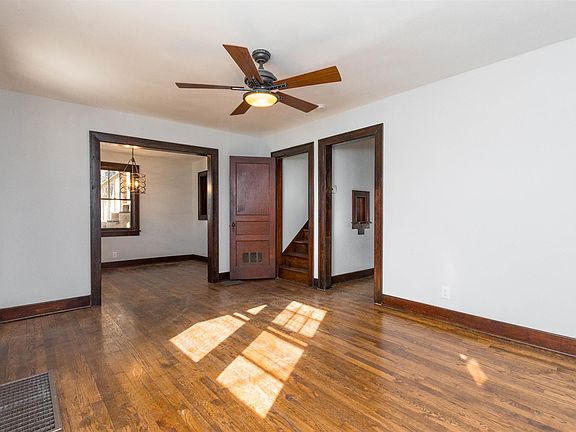 4th image of 309 Pullen Ave