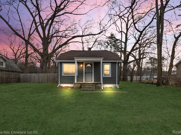 23050 Helen St, Southfield, MI 48033