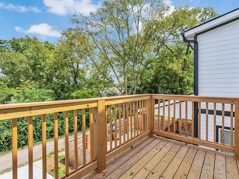 2430 Batavia St — Photo 2