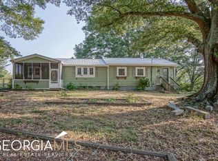 324 Spence Rd, Carrollton, GA 30117