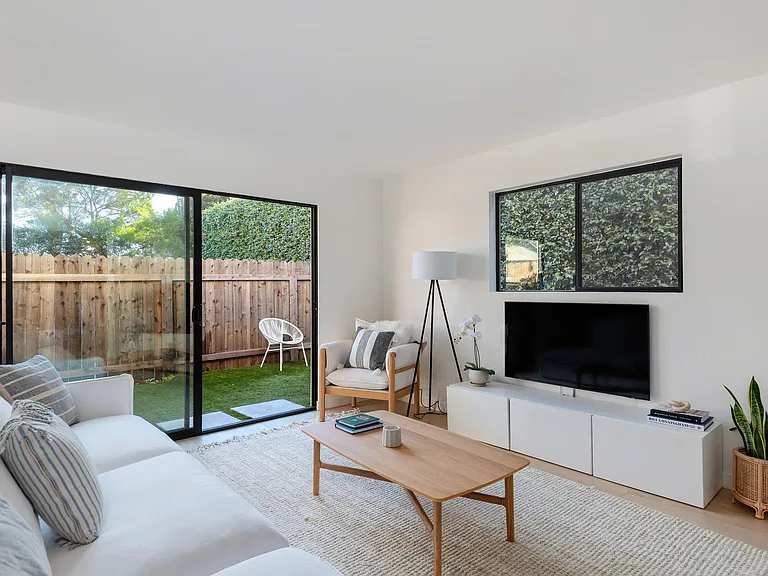 34 Ocean View Ave #3 — Photo 7