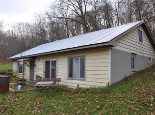 W16261 Dopp Rd, Ettrick, WI 54627