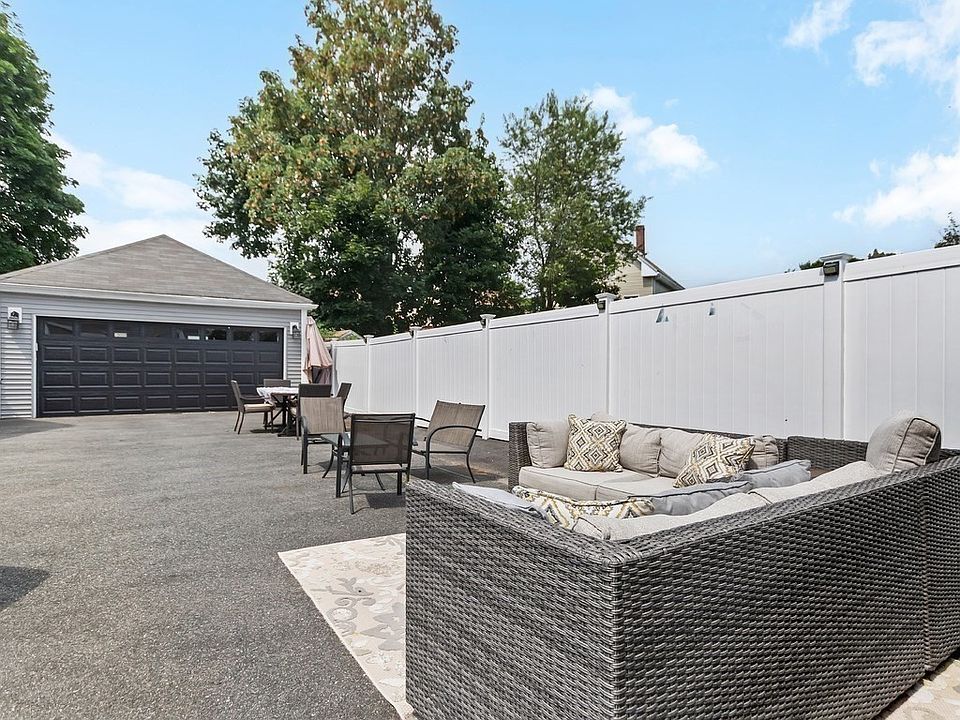 116 Myrtle St, Lynn, MA 01905 Zillow