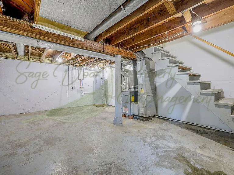 634 Thornton St — Photo 21