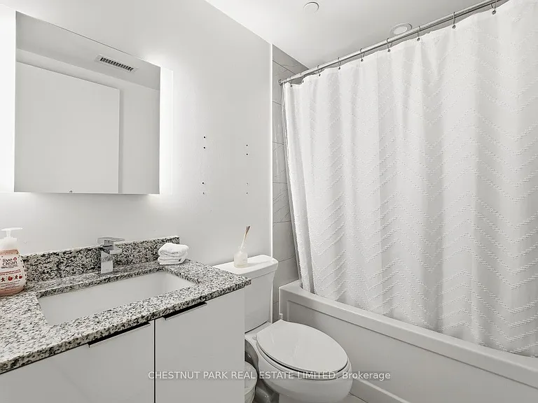 18 Maitland Ter #405 — Photo 30