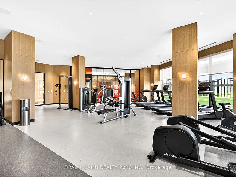 25 Cordova Ave #Penthouse 14 — Photo 19