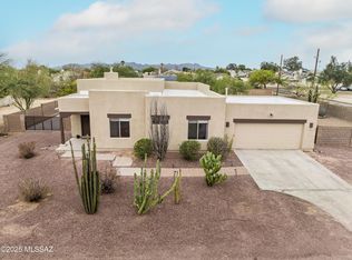 8595 N Hopdown Ave, Tucson, AZ 85742