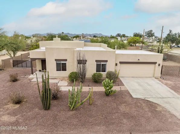 8595 N Hopdown Ave, Tucson, AZ 85742