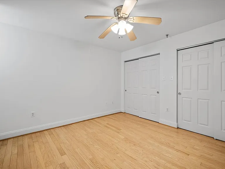 512 Shady Ave #10 — Photo 9
