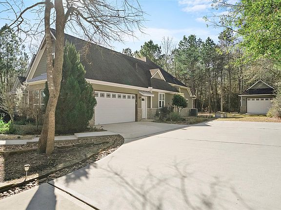 3rd image of 125 Lyndsey Dr