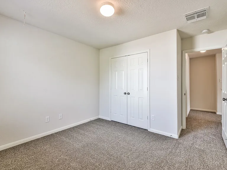 29315 Hickory Terrace Dr — Photo 36