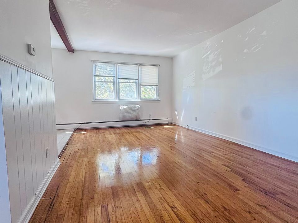 1st image of 0 Vincent Ave #2