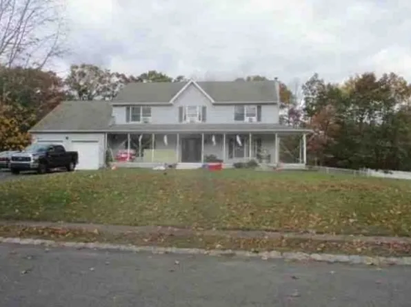 4 Solomon Ct, Jackson, NJ 08527