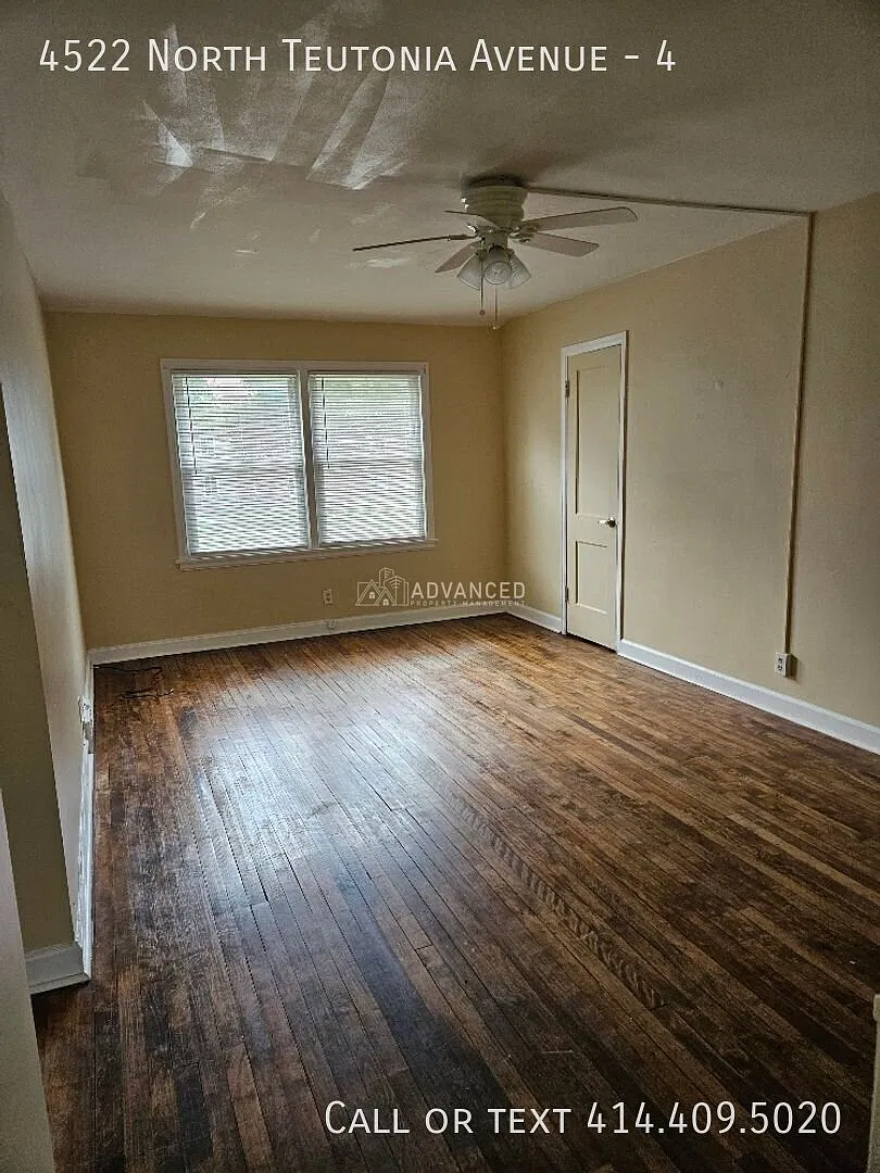 Second Floor 2-Bedroom Apartment in Garden Homes Available Now! — Photo 2
