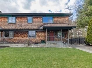 39 Neillian St #39, Bedford, MA 01730