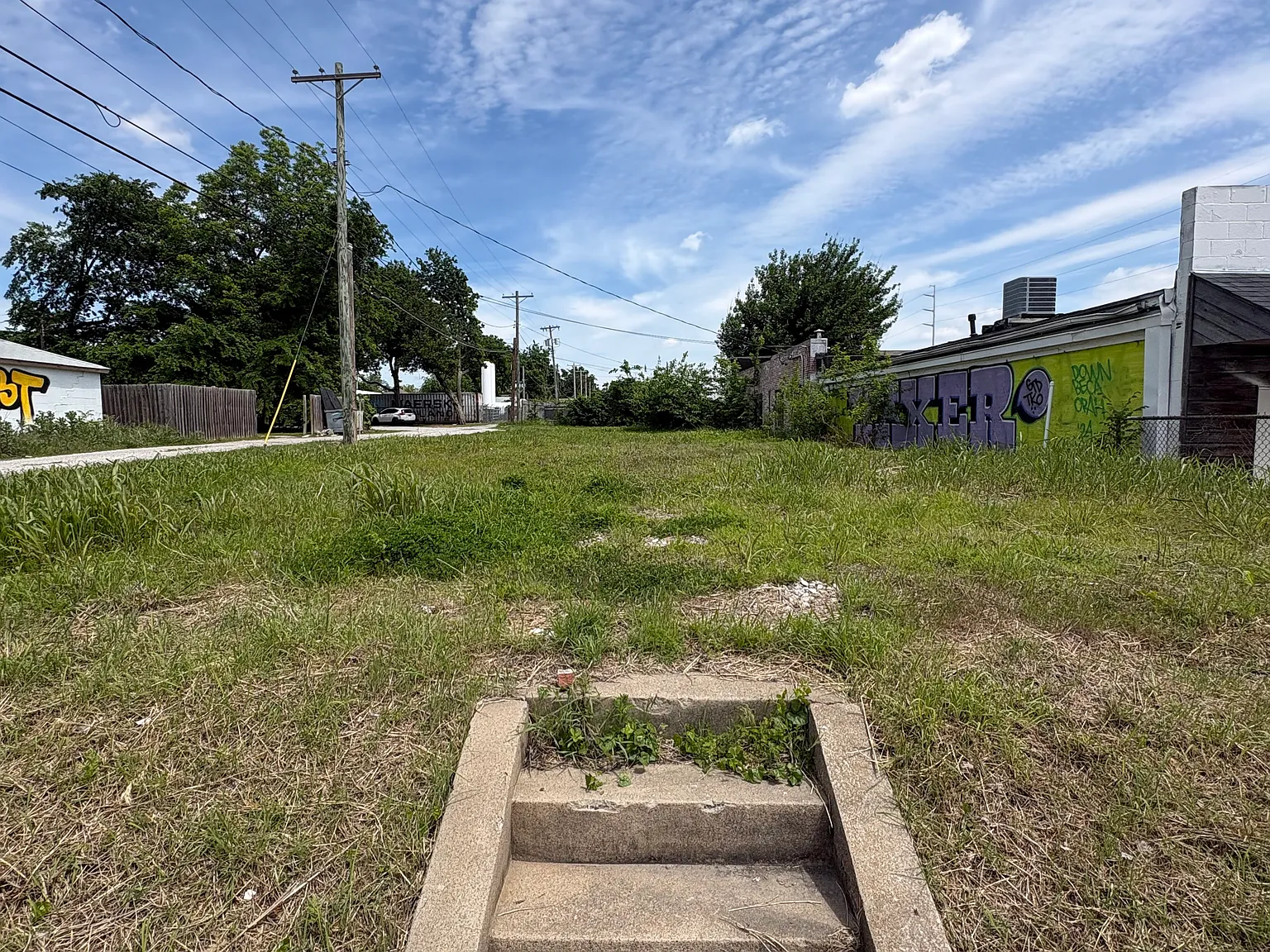 217 S Peoria Ave — Photo 3