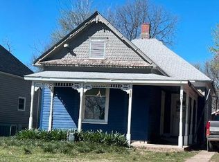 115 N Washington Ave, Chanute, KS 66720