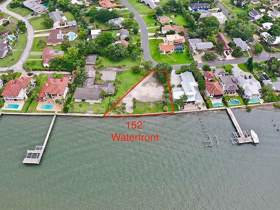 2nd image of 34 N St Augustine Blvd