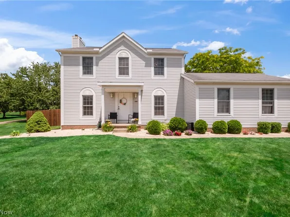 176 Pine Needle Dr, Seville, OH 44273