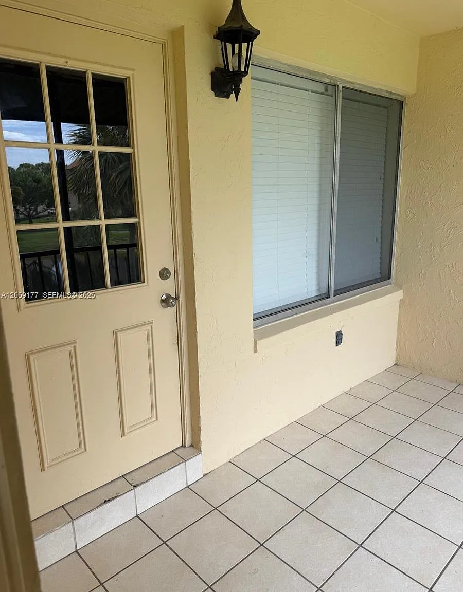 Pine Ridge North I Condo — Photo 1