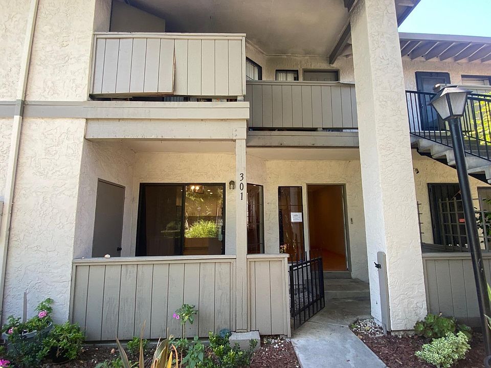 1st image of 301 Kenbrook Cir
