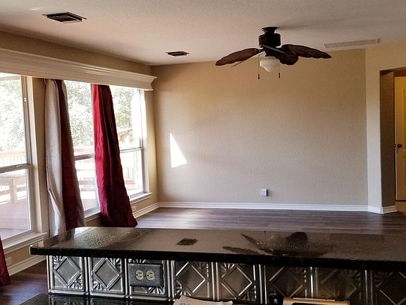 Open floor plan.