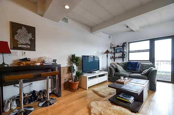 Rented by Brick&Mortar | media 19