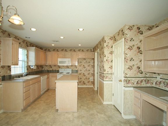 2nd image of 4420 S 197 East Ave