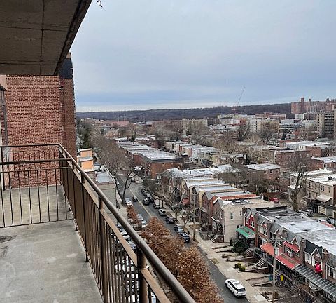 4th image of 3210 Riverdale Ave #10B