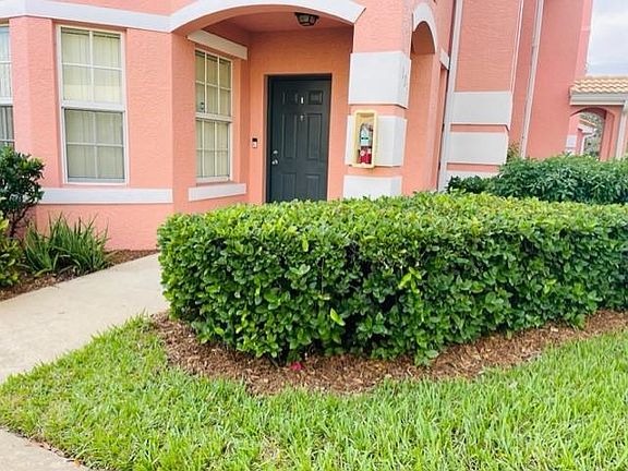 5th image of 138 SW Peacock Blvd APT 20