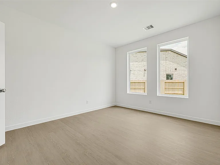 1763 Primrose Pointe Dr — Photo 24