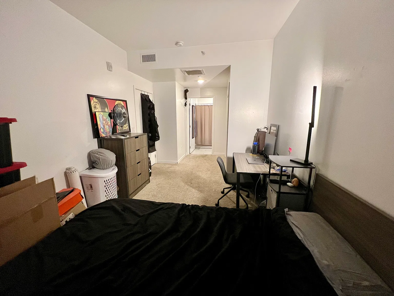 2 bed, 937 sqft, $1,385 — Photo 3