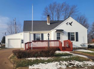 2079 Oak Ln, Cuba City, WI 53807