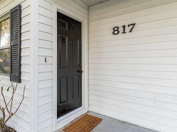 3rd image of 817 Oak Dr