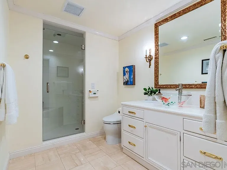 7007 Country Club Dr — Photo 43