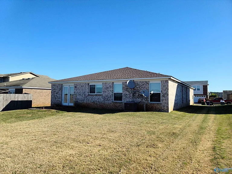 3477 Avalon Lake Dr — Photo 19
