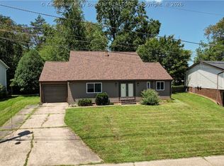 122 Timberlake Cir, Scott Depot, WV 25560