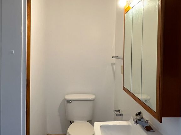4th image of 525 E Pine St #6