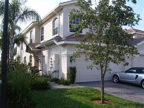 1st image of 4471 Cinnamon Dr #2506