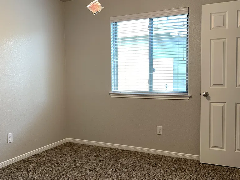 1329 Aurora Grove Bnd — Photo 6