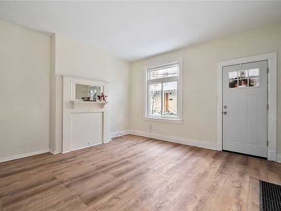 2nd image of 8 Edith Pl