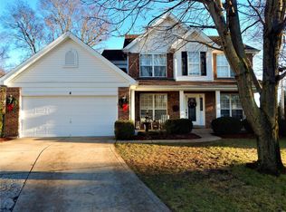 4 Sidesaddle Ct, Imperial, MO 63052