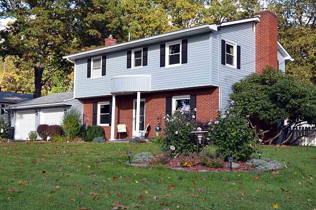 1st image of 28 Sandys Ln