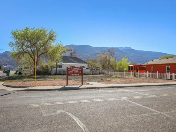 105 Main St, Palisade, CO 81526