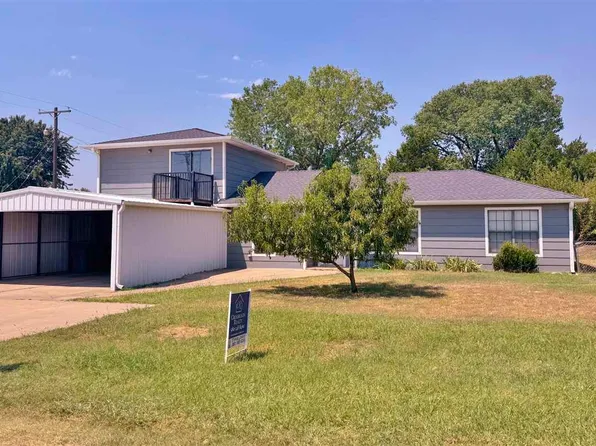 37 NE 4th St, Elgin, OK 73538