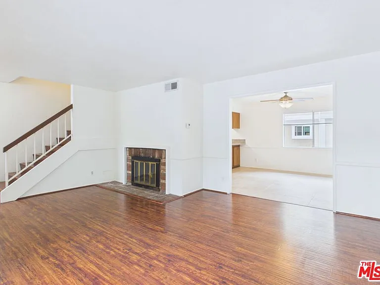 1937 Glenoaks Blvd #150 — Photo 13