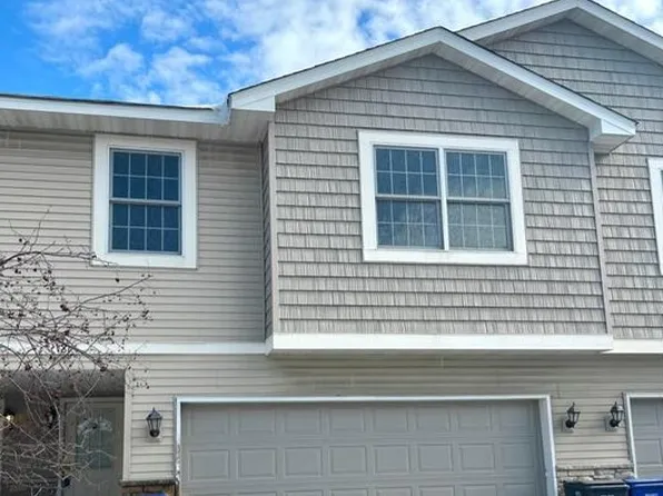 1875 Garden Way #1, Saint Paul, MN 55119