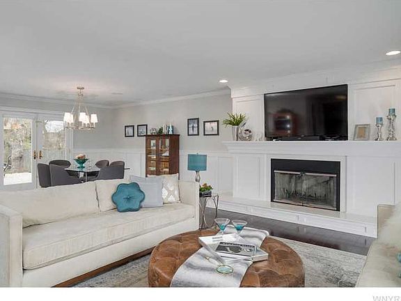3rd image of 54 New Amsterdam Ave