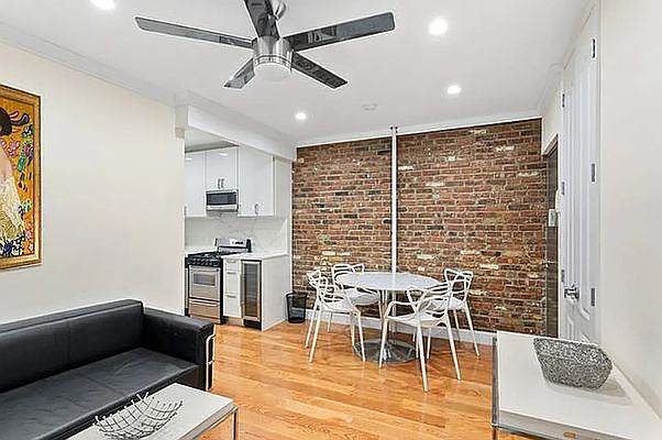 1st image of 196 Elizabeth St #21