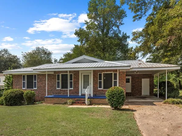 405 Marie St, Ashford, AL 36312